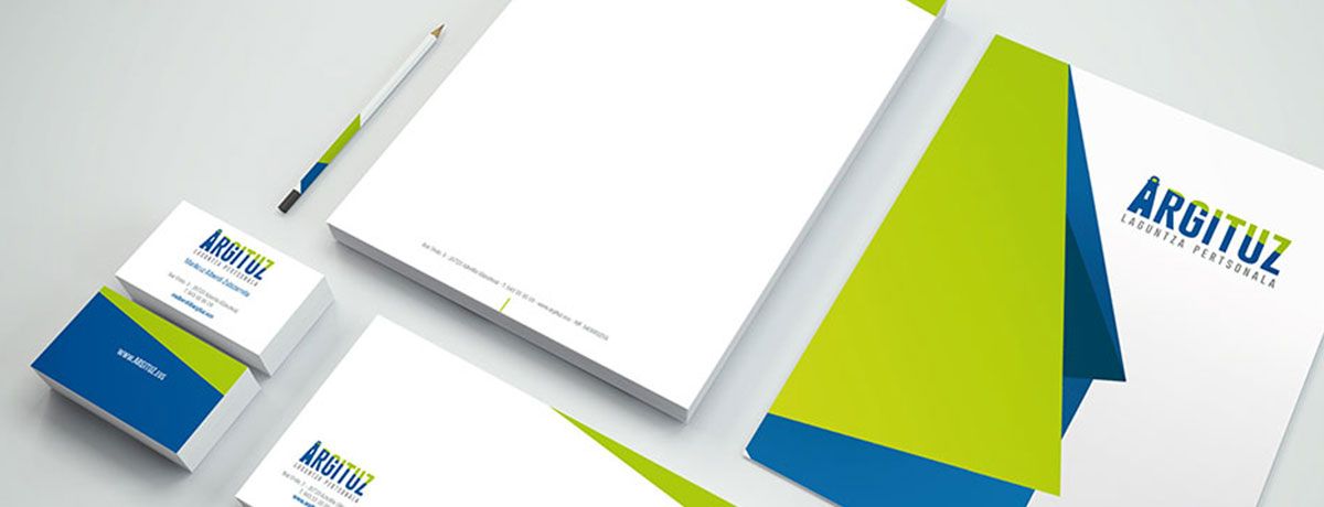 diseno-de-papeleria-tarjetas