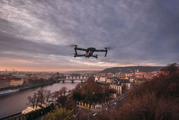 servicio aereo con drones