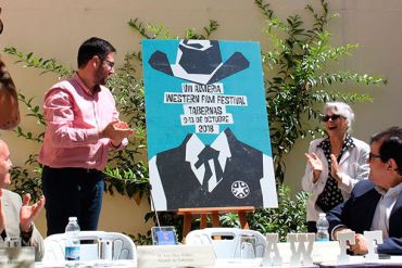 presentacion-cartel-ganador-almeria
